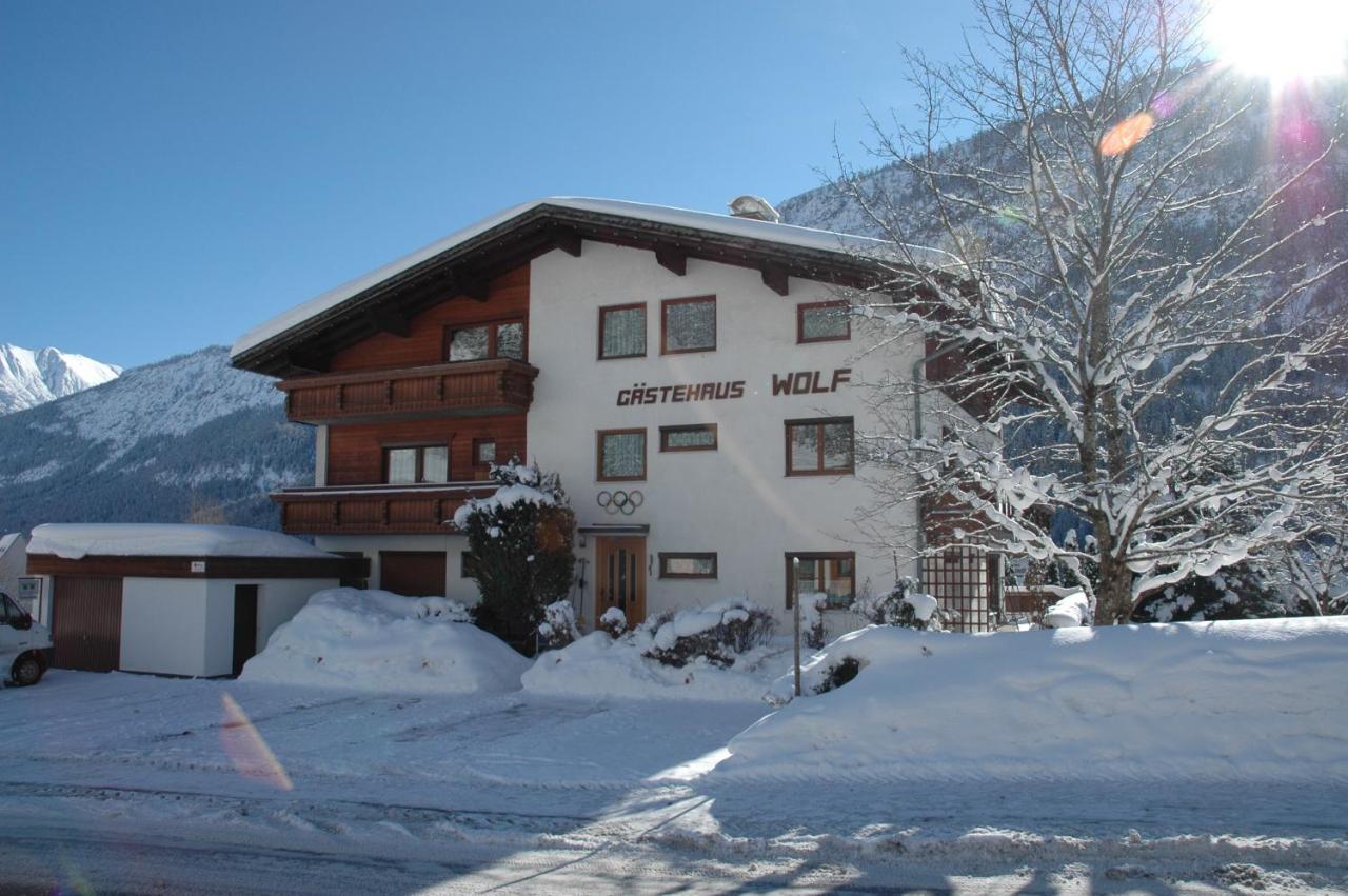 Gaestehaus Wolf Elbigenalp Bagian luar foto
