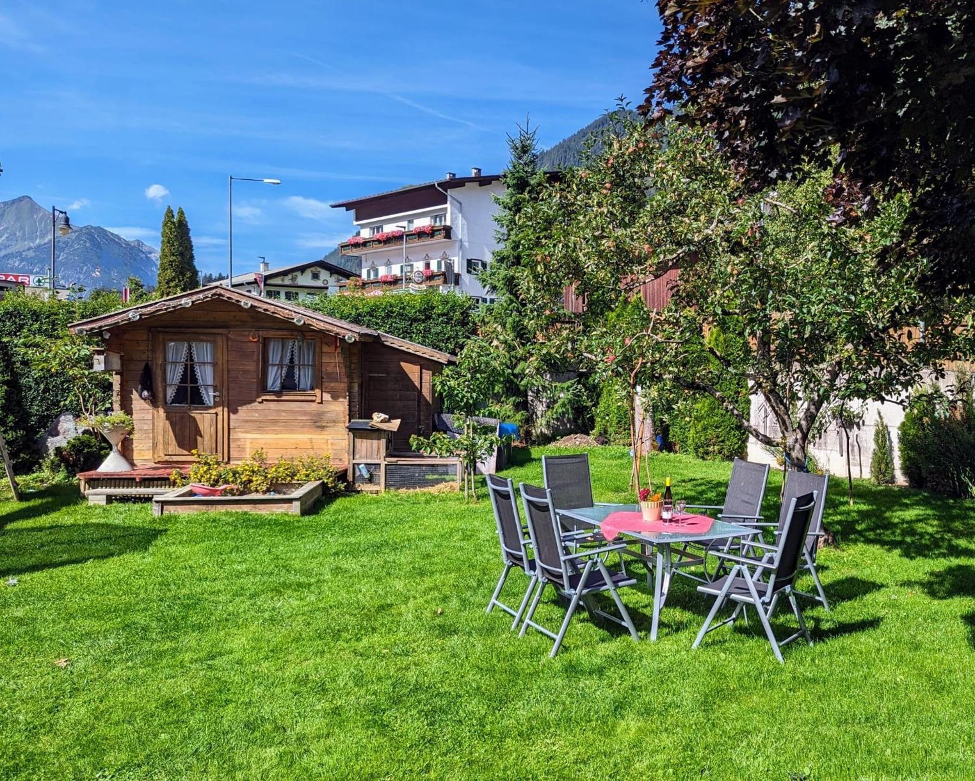 Gaestehaus Wolf Elbigenalp Bagian luar foto